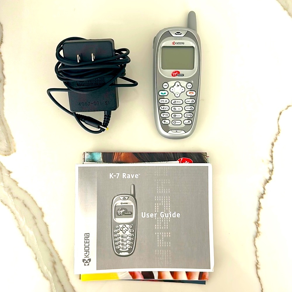 RARE Virgin Mobile 2003 Kyocera K-7 Rave Cell Phone - Working Film Prop